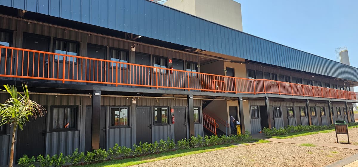 Village Hotel Container