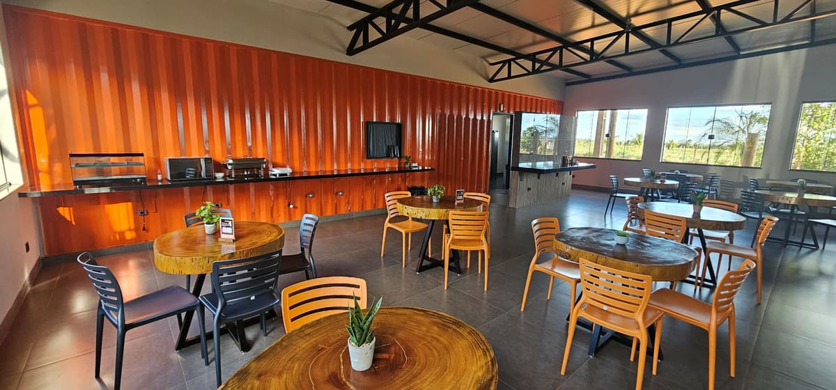 Village Hotel Container